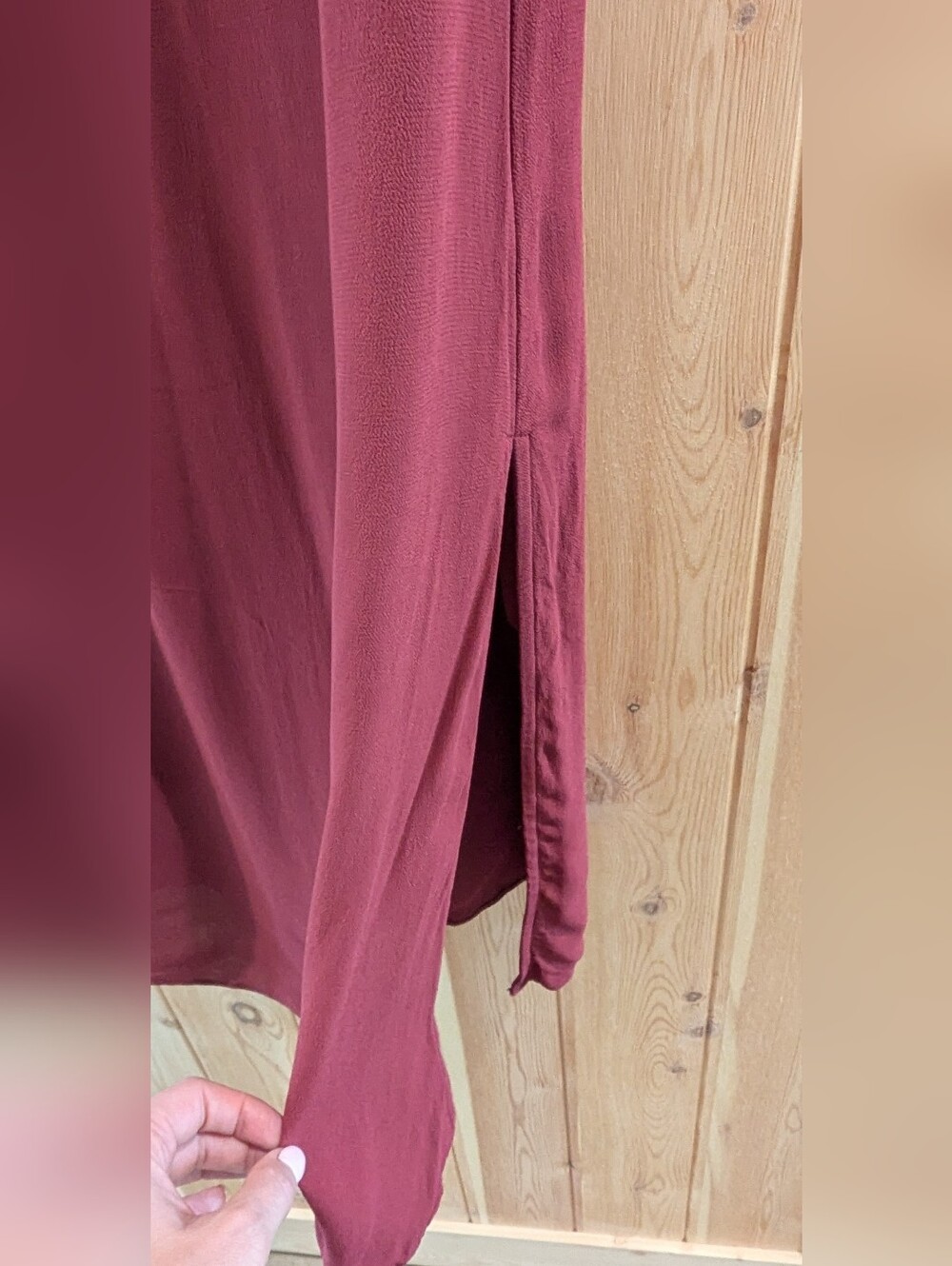 Little Moon V-Neck Midi Dress in Deep Wine - Picture 5 of 7